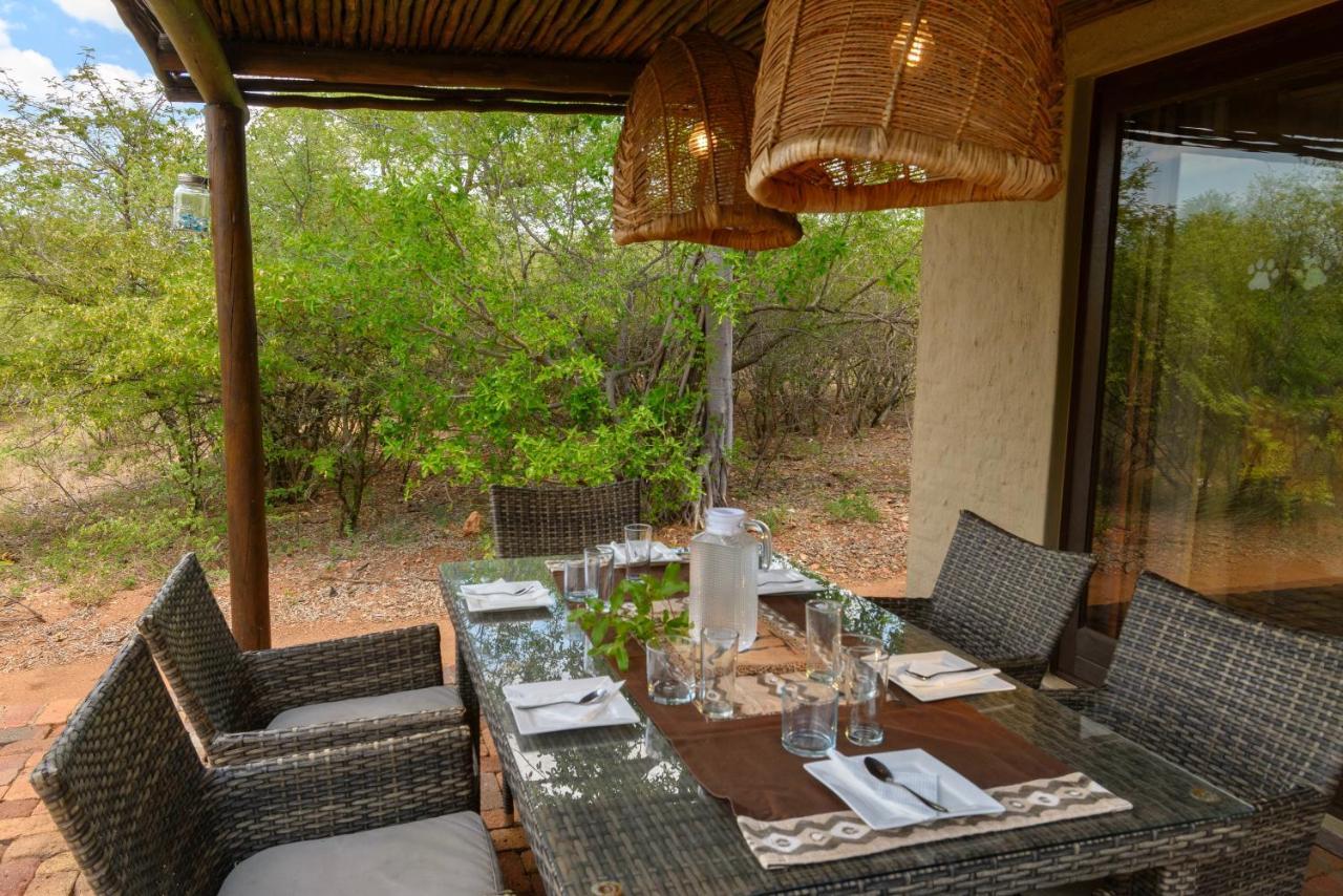 Zebra Lodge Hoedspruit Bagian luar foto