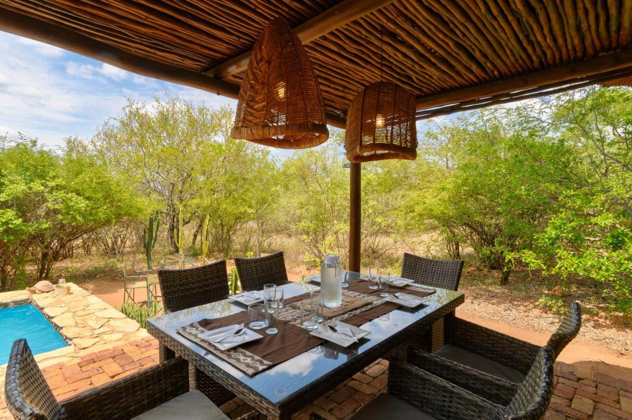 Zebra Lodge Hoedspruit Bagian luar foto